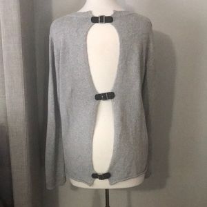 BB Dakota Sweater